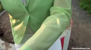 Piss Stop Screencap 11 on sinx.preview.netperv.com