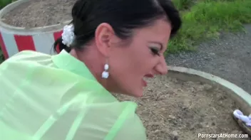 Piss Stop Screencap 41 on sinx.preview.netperv.com