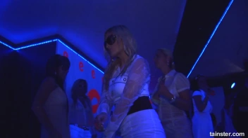 White Sensation Part 2 - Cam 4 Screencap 74 on sinx.preview.netperv.com