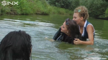 Cute Bitches Brawl In The Water - Cam 1 Screencap 38 on sinx.preview.netperv.com