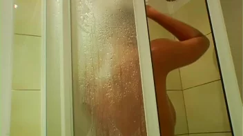 Steamy Wetlook Shower Screencap 60 on sinx.preview.netperv.com