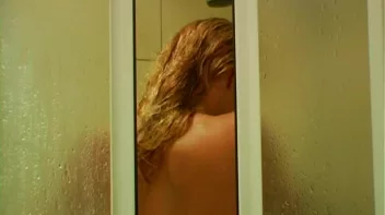 Steamy Wetlook Shower Screencap 79 on sinx.preview.netperv.com