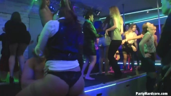 Party Hardcore Gone Crazy Vol. 32 Part 7 - Cam 1 Screencap 11 on sinx.preview.netperv.com