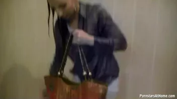 Get Cozy With Morgan In The Tub Screencap 69 on sinx.preview.netperv.com