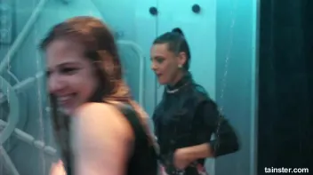 From bad girls to wet girls Screencap 36 on sinx.preview.netperv.com