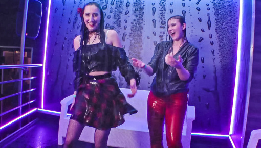 Latest deal - Wet And Messy Amateur Hotness