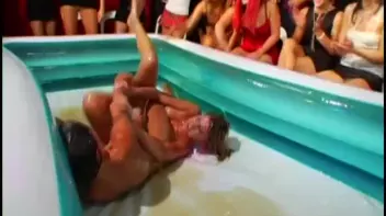 Trying To Maintain Their Composure In The Oil Screencap 105 on sinx.preview.netperv.com