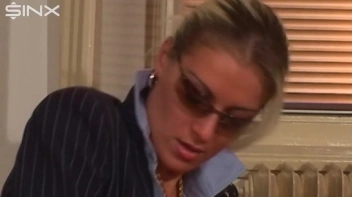 Cool Blonde Chick Loves Sex And Piss Screencap 43 on sinx.preview.netperv.com