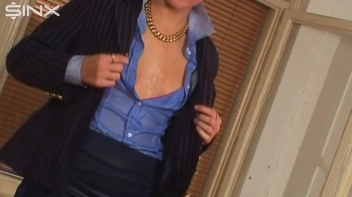 Cool Blonde Chick Loves Sex And Piss Screencap 68 on sinx.preview.netperv.com