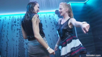 Wet And Working It!  Cuties Shake It Up! Screencap 43 on sinx.preview.netperv.com