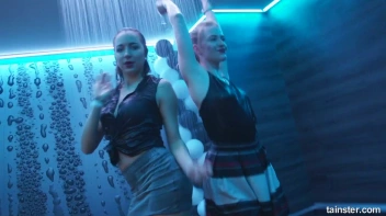 Wet And Working It!  Cuties Shake It Up! Screencap 45 on sinx.preview.netperv.com