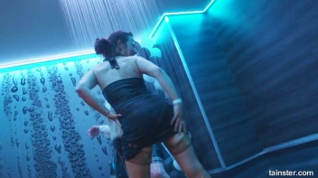 Wet And Working It!  Cuties Shake It Up! Screencap 63 on sinx.preview.netperv.com