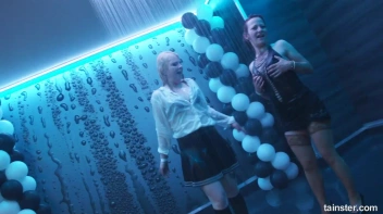 Wet And Working It!  Cuties Shake It Up! Screencap 70 on sinx.preview.netperv.com