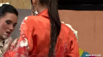 When Birthdays Turn Messy Screencap 61 on sinx.preview.netperv.com