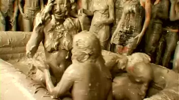 Mud Thirsty Mob Of Honies Screencap 88 on sinx.preview.netperv.com