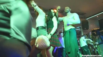 Party Hardcore Gone Crazy Vol. 34 Part 3 - Cam 4 Screencap 47 on sinx.preview.netperv.com