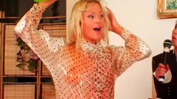 Prague Juice-Off! Screencap 32 on sinx.preview.netperv.com