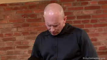 Babes In The Market For A Pearl Necklace Screencap 31 on sinx.preview.netperv.com