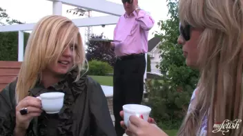 Lucky Lurker Screencap 11 on sinx.preview.netperv.com