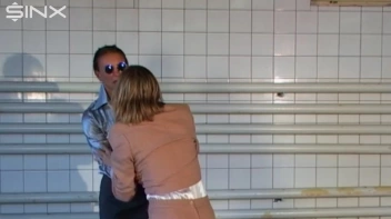 Catfighting Babes Mud Wrestle To Settle! Screencap 2 on sinx.preview.netperv.com