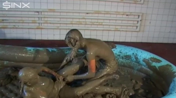 Catfighting Babes Mud Wrestle To Settle! Screencap 42 on sinx.preview.netperv.com