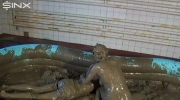 Catfighting Babes Mud Wrestle To Settle! Screencap 49 on sinx.preview.netperv.com