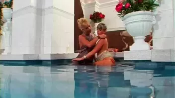 Lesbian Wetlook Action In The Pool Screencap 55 on sinx.preview.netperv.com
