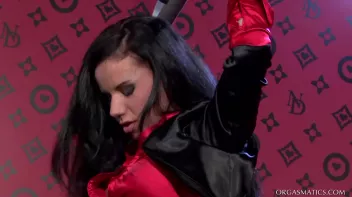 Bound and Buzzed Eurobabe Screencap 60 on sinx.preview.netperv.com