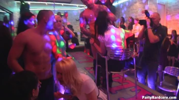 Party Hardcore Gone Crazy Vol. 11 Part 3 - Cam 1 Screencap 106 on sinx.preview.netperv.com