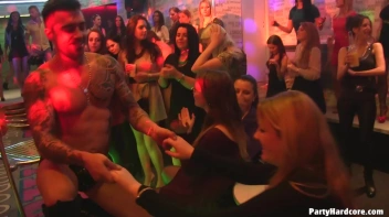 Party Hardcore Gone Crazy Vol. 11 Part 3 - Cam 1 Screencap 72 on sinx.preview.netperv.com