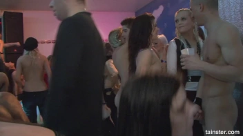 Winter WonderBang Part 6 - Cam 3 Screencap 12 on sinx.preview.netperv.com