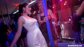 International Summer Lovin' Part 1 - Main Edit Screencap 42 on sinx.preview.netperv.com