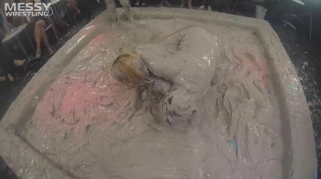 Messy Wrestling: High Class Madness In The Mud!  Kick Some Ass And Go Mess Manic! Screencap 47 on sinx.preview.netperv.com