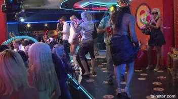 Bikini Beach Balls Part 1 - Cam 3 Screencap 54 on sinx.preview.netperv.com