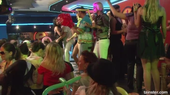 Bikini Beach Balls Part 1 - Cam 3 Screencap 26 on sinx.preview.netperv.com