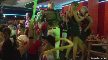 Bikini Beach Balls Part 1 - Cam 3 Screencap 29 on sinx.preview.netperv.com