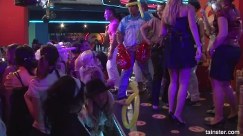 Bikini Beach Balls Part 1 - Cam 3 Screencap 32 on sinx.preview.netperv.com