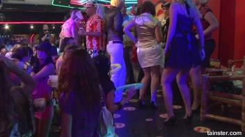 Bikini Beach Balls Part 1 - Cam 3 Screencap 38 on sinx.preview.netperv.com