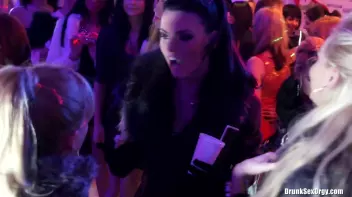 Holiday Hotties Part 1 - Shower Cam Screencap 9 on sinx.preview.netperv.com