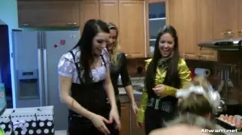 Sophie's Dirty Shoe & Fashion Birthday Screencap 25 on sinx.preview.netperv.com