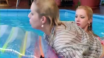 Shiny Skirts and Blouses Soaked With Water Screencap 65 on sinx.preview.netperv.com