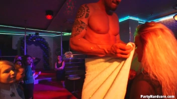 Party Hardcore Gone Crazy Vol. 38 Part 5 - Cam 1 Screencap 65 on sinx.preview.netperv.com