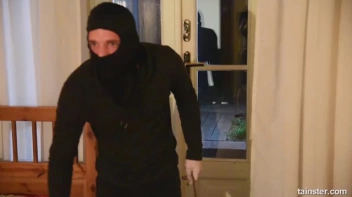 Getting Her Freak On With A Lingerie Freak Thief Screencap 8 on sinx.preview.netperv.com