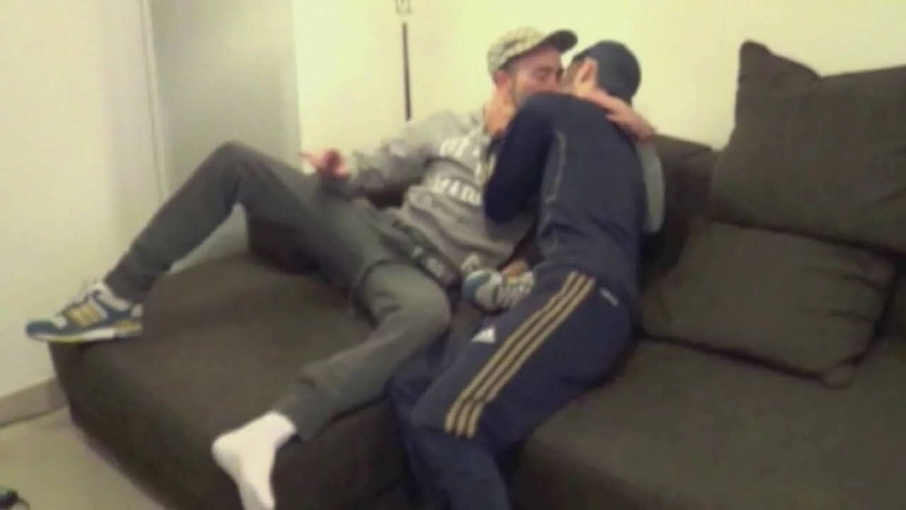 Tiago fucked b sneaker boy on sinx.preview.netperv.com