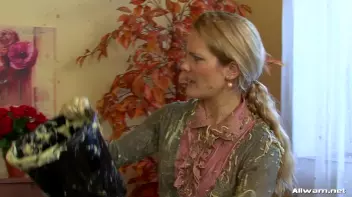 Slop Queens Screencap 74 on sinx.preview.netperv.com