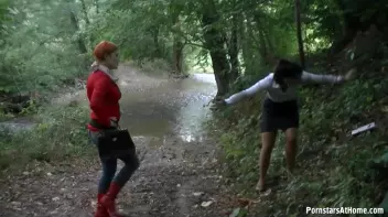 Welcome To The Mud Hole Screencap 8 on sinx.preview.netperv.com