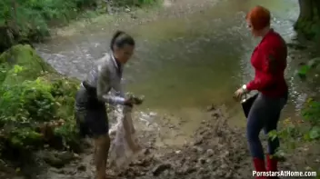 Welcome To The Mud Hole Screencap 39 on sinx.preview.netperv.com