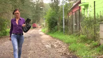 Pissing In The Name Of Science Screencap 1 on sinx.preview.netperv.com