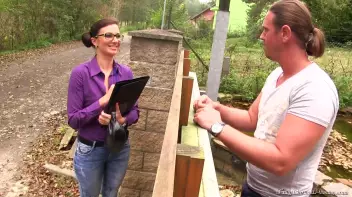 Pissing In The Name Of Science Screencap 3 on sinx.preview.netperv.com