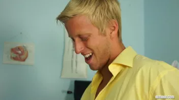 The Bi Check-Up Screencap 21 on sinx.preview.netperv.com